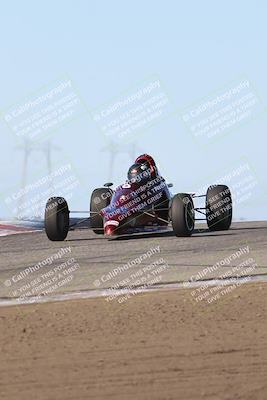 media/Oct-26-2025-CalClub SCCA (Sun) [[8ce1e69566]]/Group 6/Grapevine/